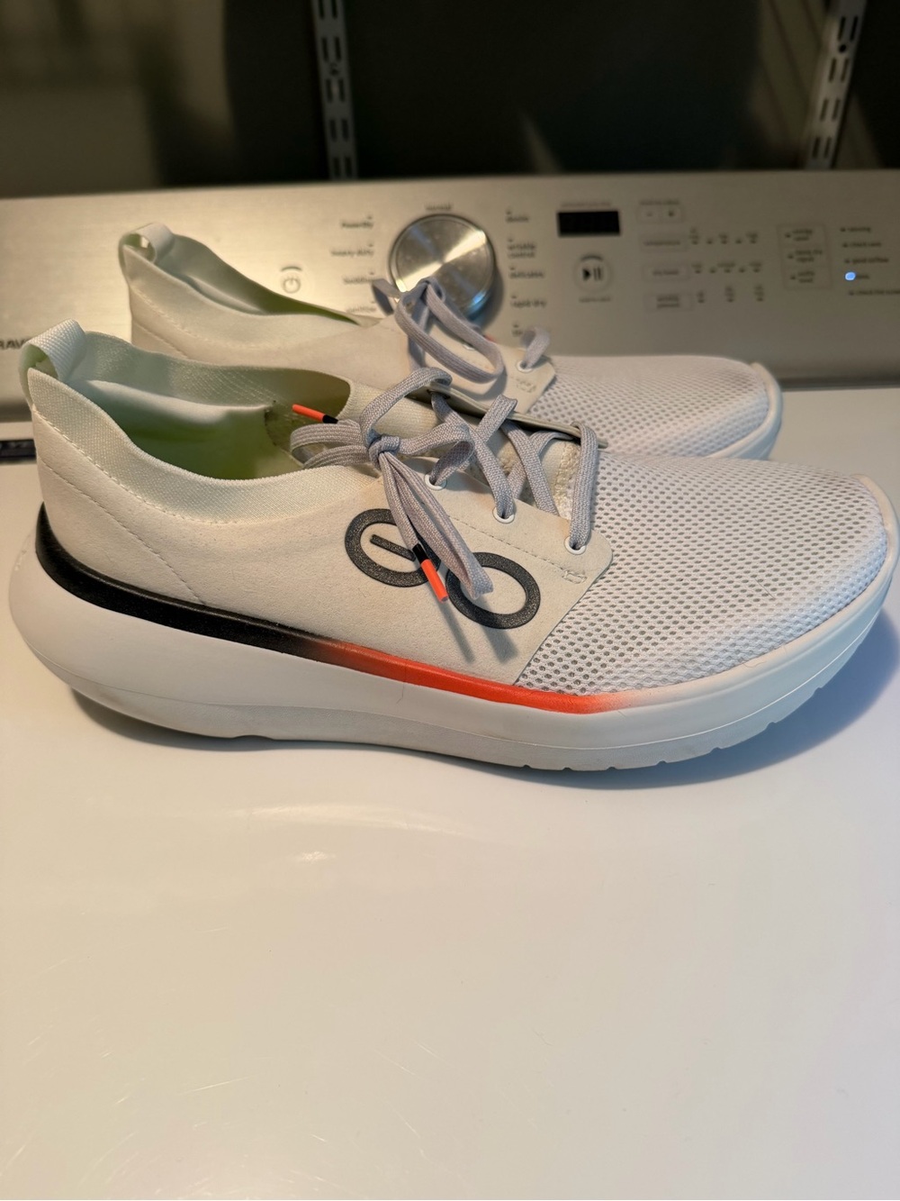 OOFOS White Mesh Sneakers with Black and Orange Accent